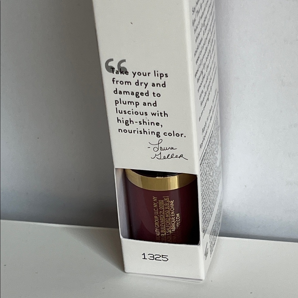 Laura Geller Treat-N-Go Lip Oil First Place - Picture 6 of 8